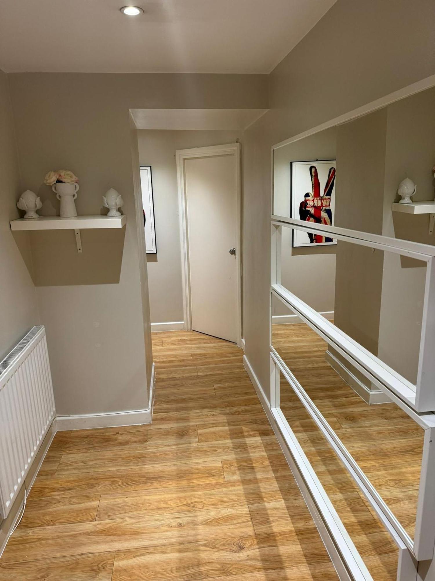 Sleep 8 In The Heart Of Hy4 Apartamento