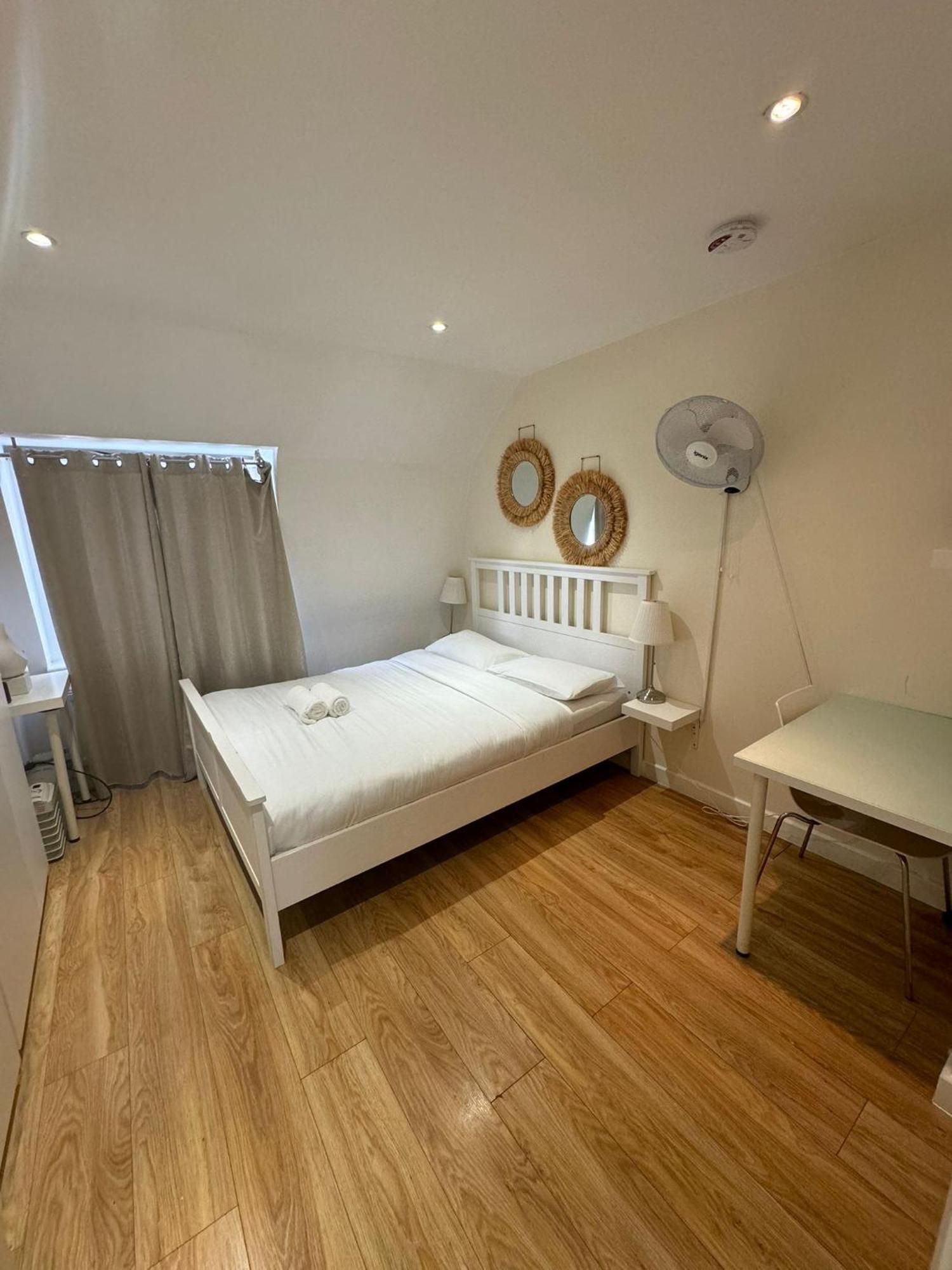 Apartamento Sleep 8 In The Heart Of Hy4