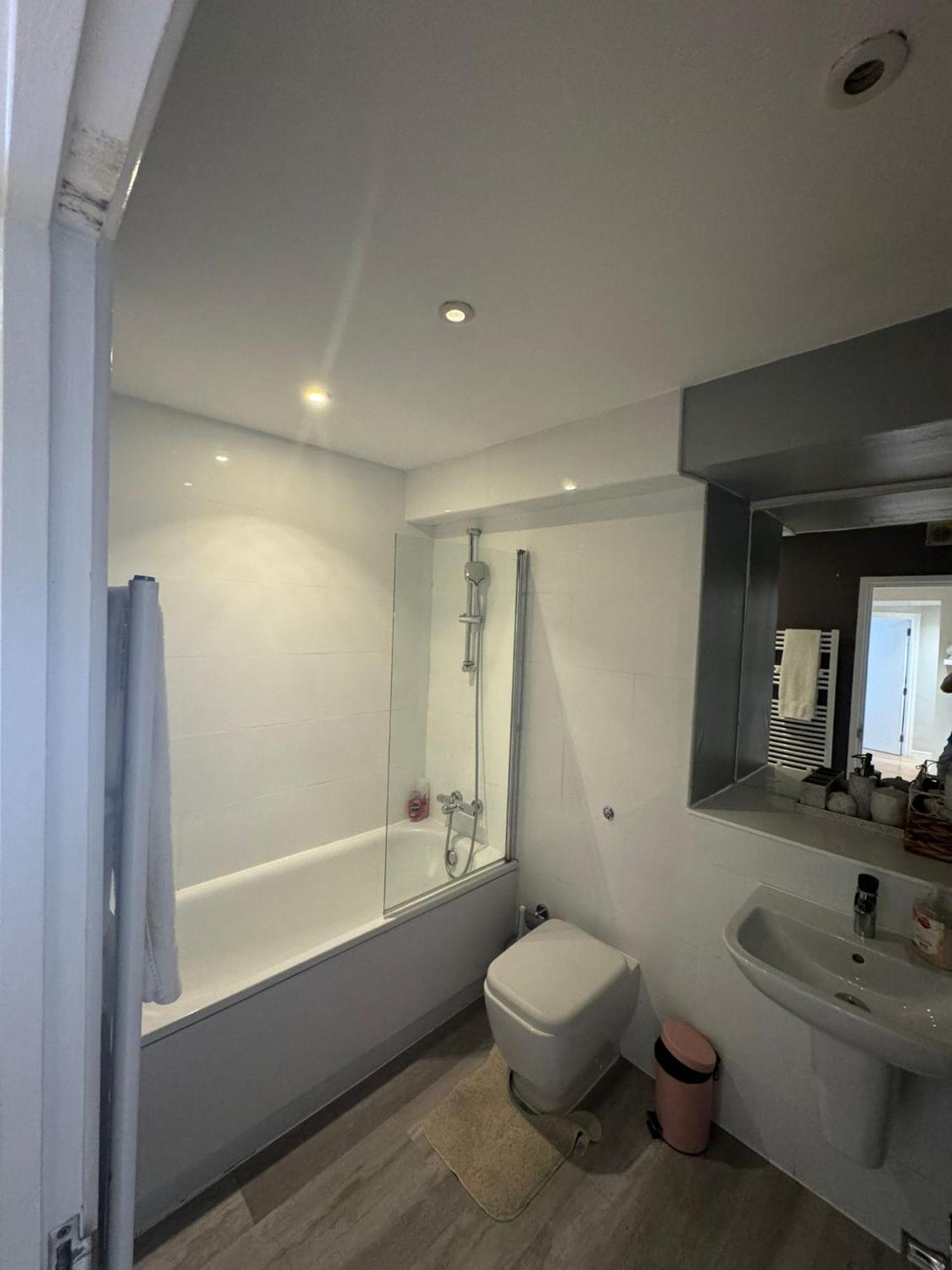 Sleep 8 In The Heart Of Hy4 Londres